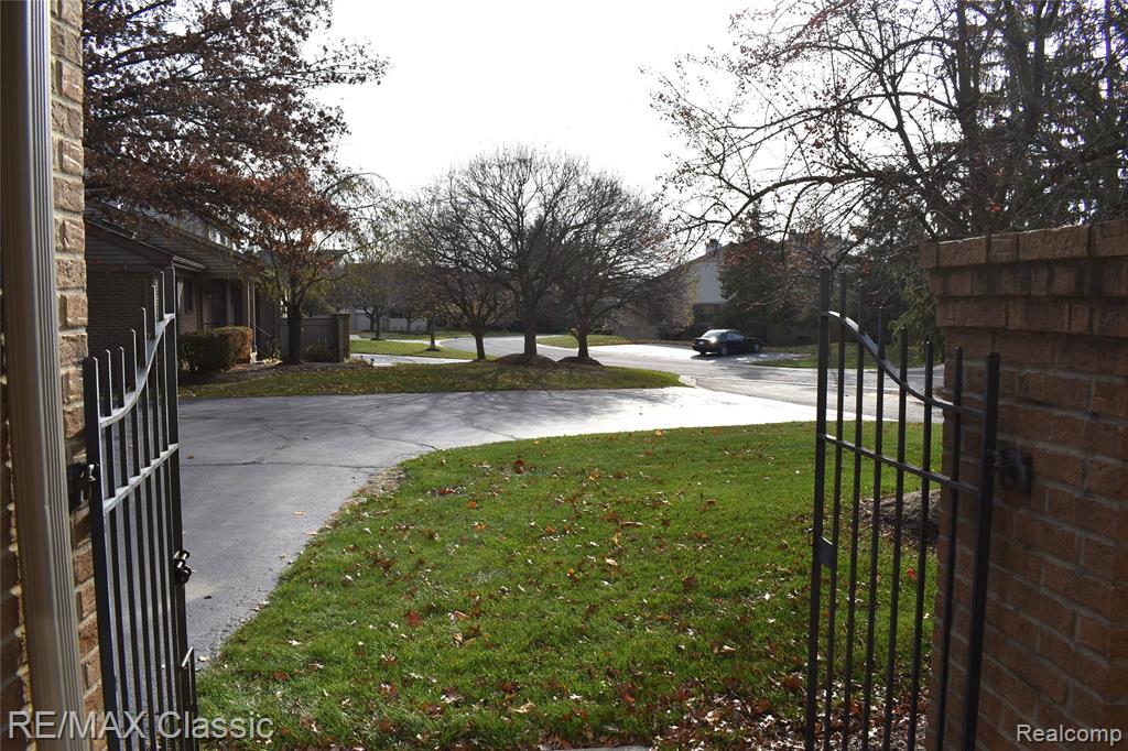 29424 Regents Pointe, 62, Farmington Hills, MI 48331 — Photo 37