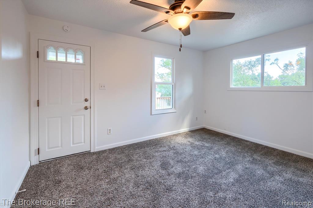 6463 N Dort Highway, Mount Morris, MI 48458 — Photo 7