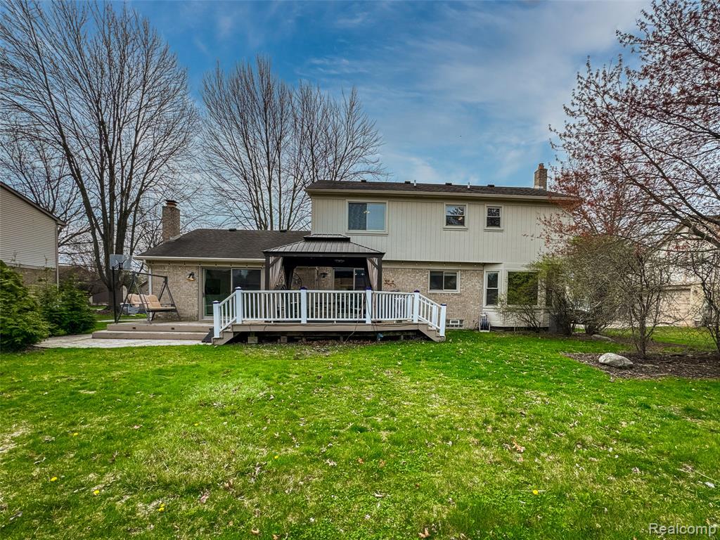 37764 Stableview Drive, Farmington, MI 48335 — Photo 43