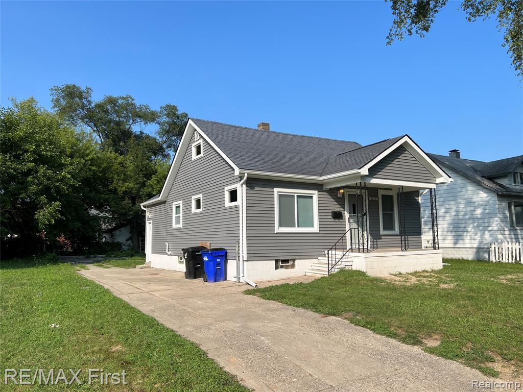 5010 ANATOLE Street, Grosse Pointe, MI 48236 — front exterior