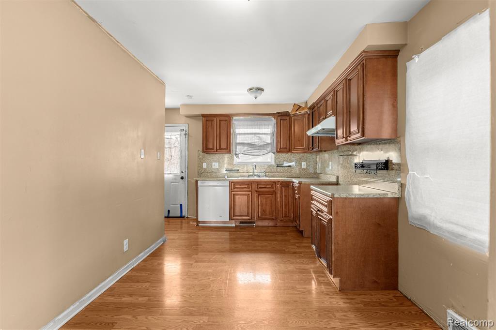 4632 Chovin Street, Dearborn, MI 48126 — Photo 9