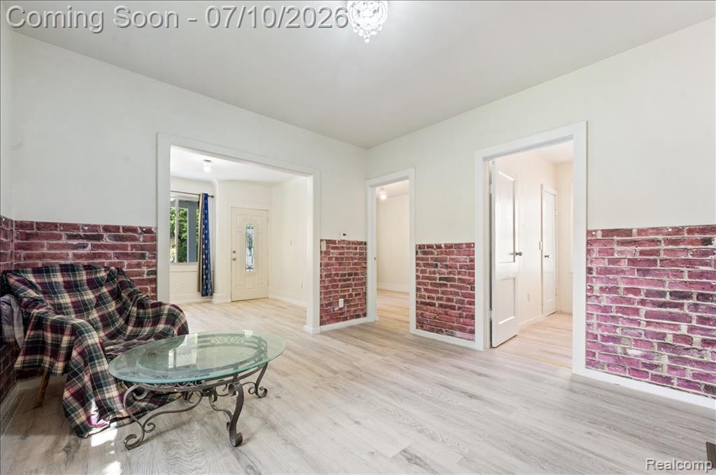17196 Shields Street, Hamtramck, MI 48212 — Photo 11