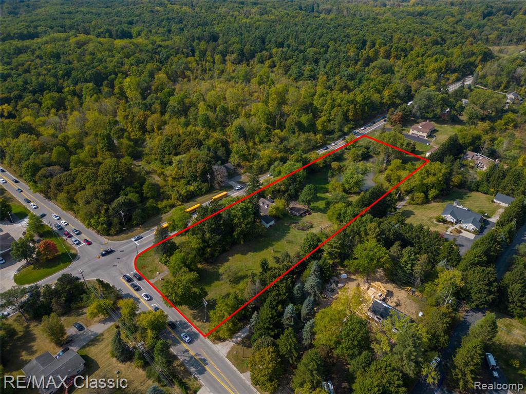 19150 Beck Road, Northville, MI, 48167