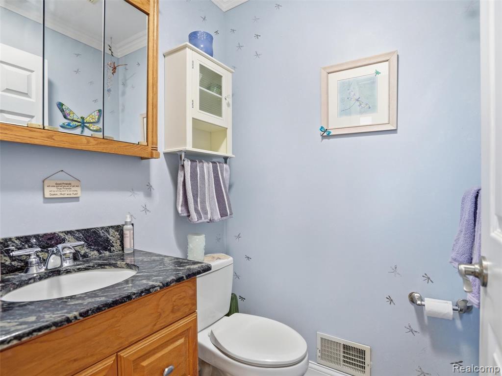 4695 Melanie Lane, White Lake, MI 48383 — Photo 18