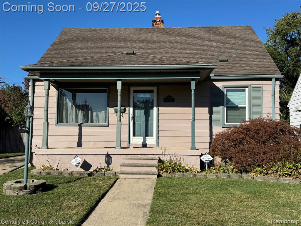 4208 Grindley Park Avenue, Dearborn Heights, MI 48125 — Photo 2