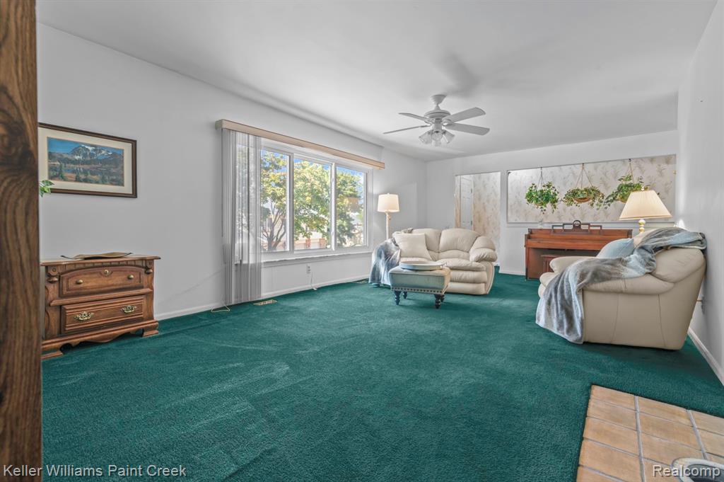 42501 Eldon Circle, Clinton Twp, MI 48038 — Photo 6