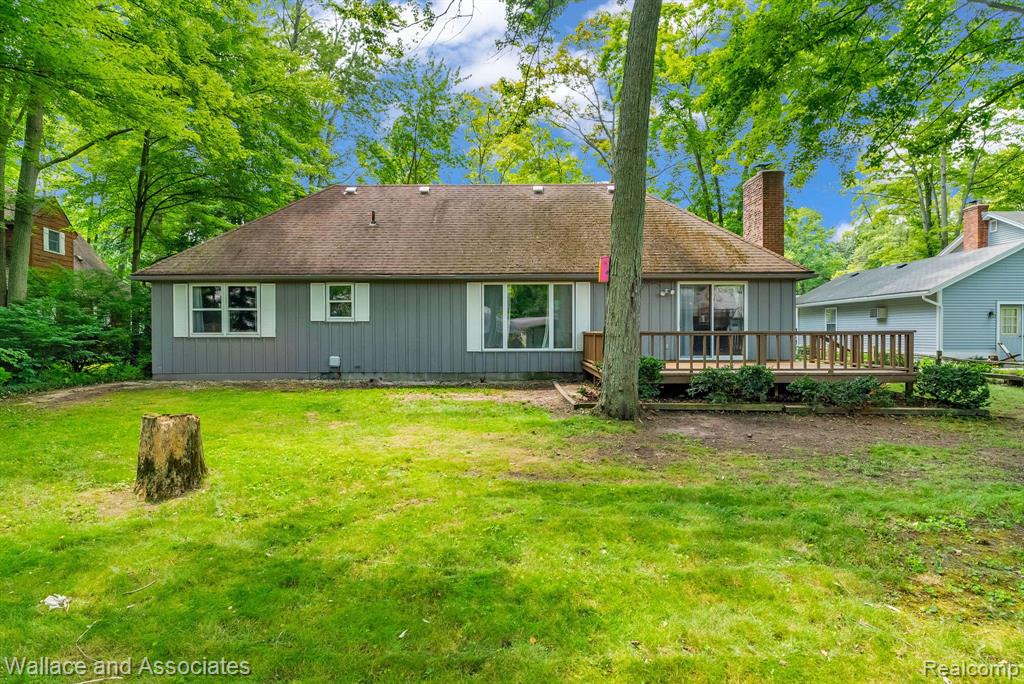 4290 GUILFORD Lane, Fort Gratiot, MI 48059 — Photo 43