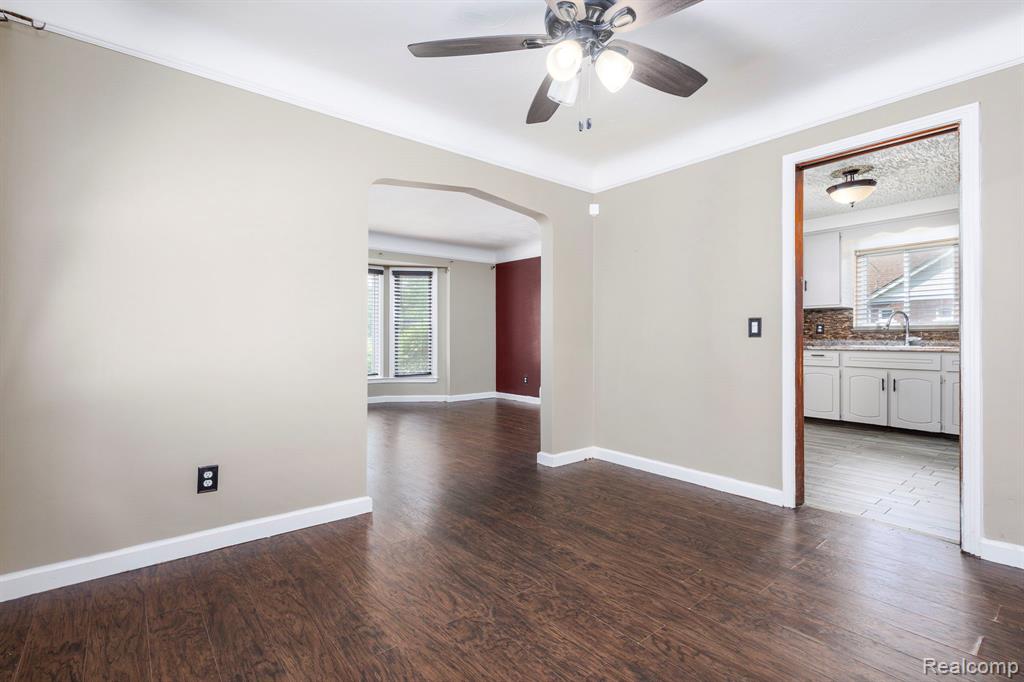 8360 FREDA Street, Detroit, MI 48204 — Photo 12