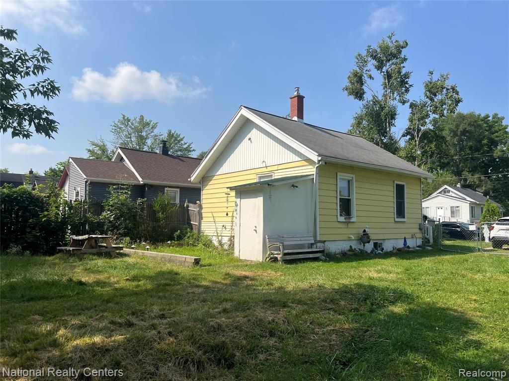 447 S Marshall Street, Pontiac, MI 48342 — Photo 4