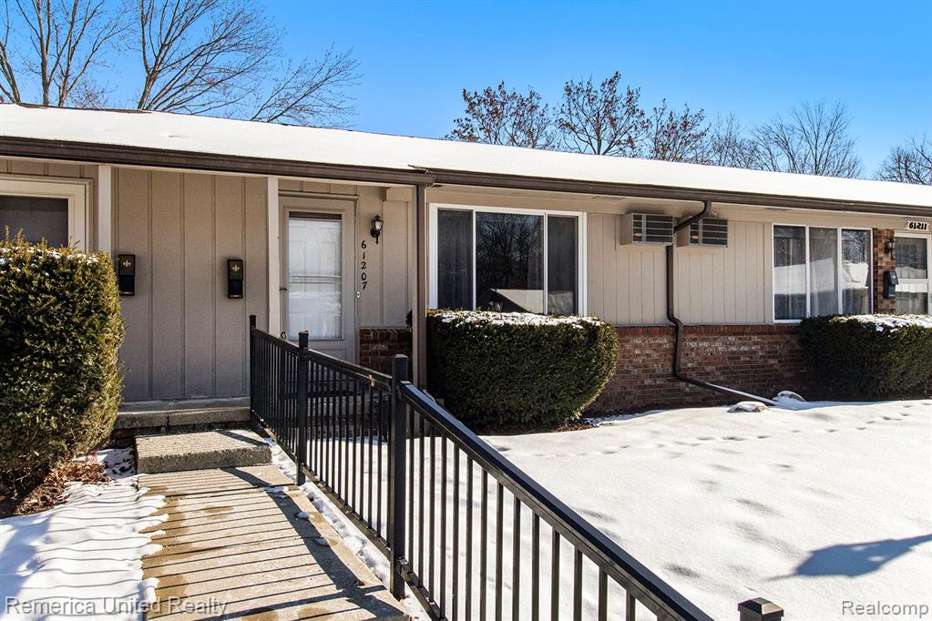 61207 Heritage Boulevard, 2, South Lyon, MI 48178 — Photo 4