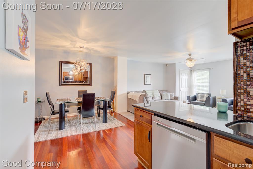 53041 Providence Drive, Utica, MI 48316 — Photo 19