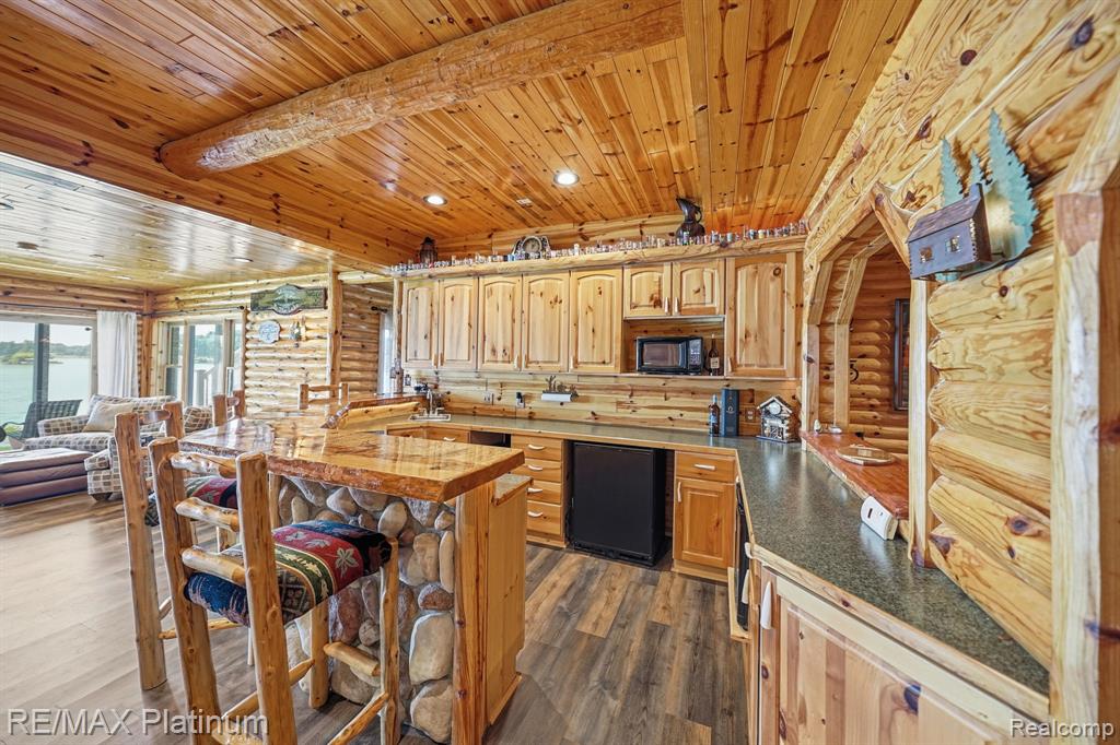 997 Thompson Shore Drive, Howell, MI 48843 — Photo 56
