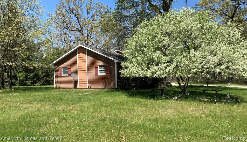 7395 Crestwood Drive, Oscoda, MI 48750 — Photo 11