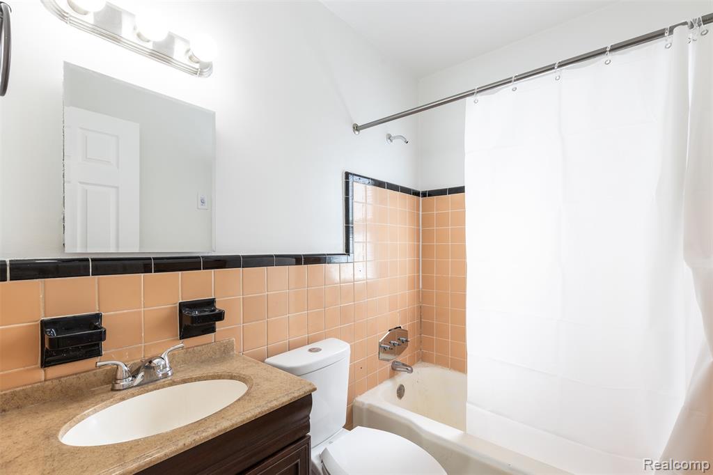 613 Riverbank Street, Lincoln Park, MI 48146 — Photo 12