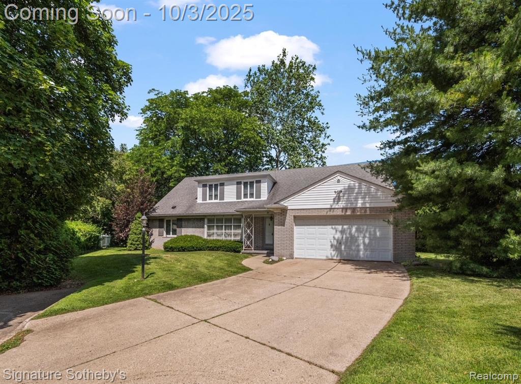 24 Moorland Drive, Grosse Pointe Shores, MI 48236 — Photo 2
