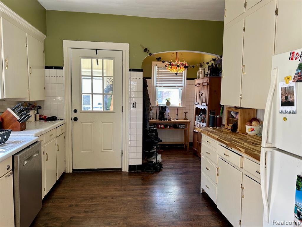 59 AHRENS Street, Mount Clemens, MI 48043 — Photo 5
