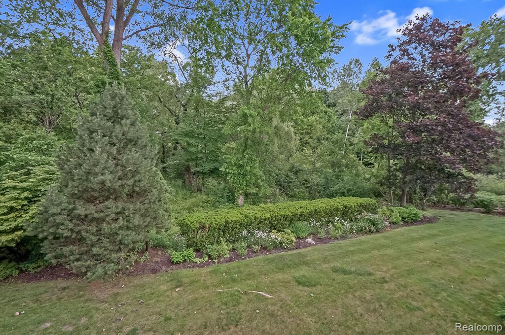 72 Vaughan Ridge Road, Bloomfield Hills, MI 48304 — Photo 64