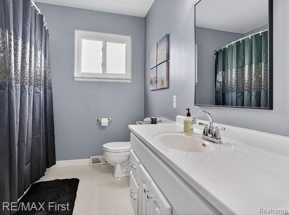 3740 Clintonville Road, Waterford, MI 48329 — Photo 25