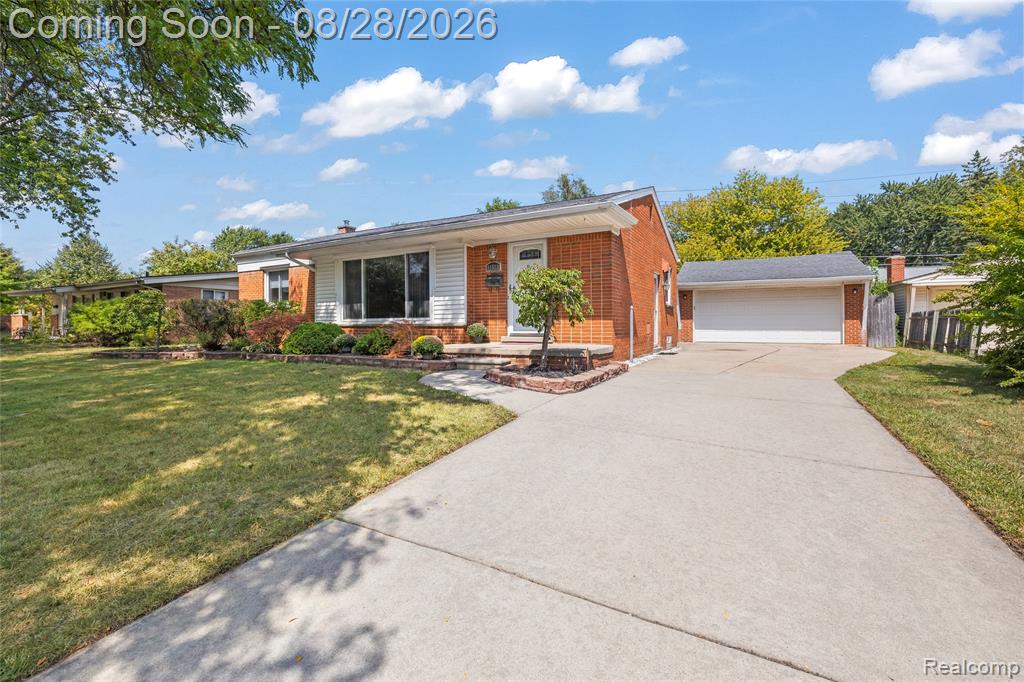 31528 Alabama Street, Livonia, MI 48150