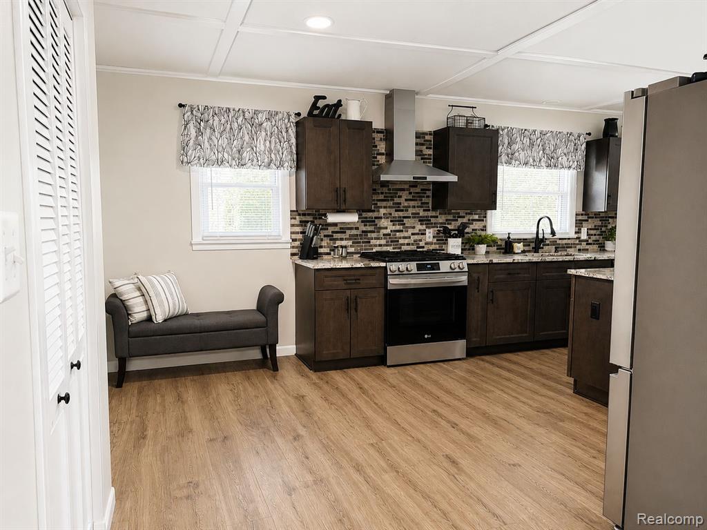 4108 Allen Court, Bay City, MI 48706 — Photo 8