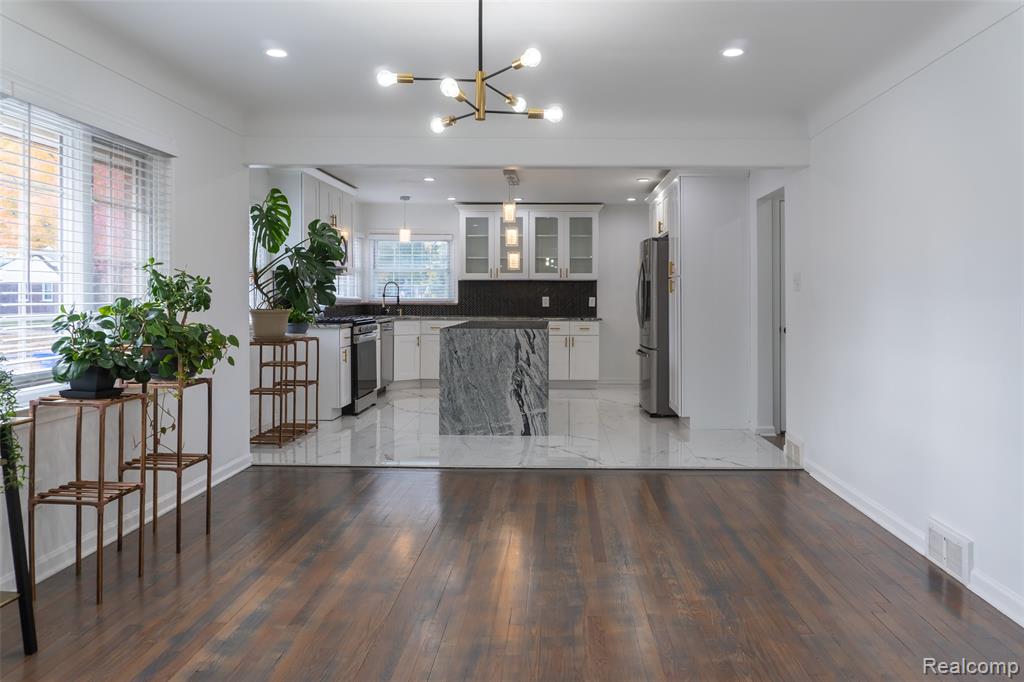 8153 Racine Road, Warren, MI 48093 — Photo 8