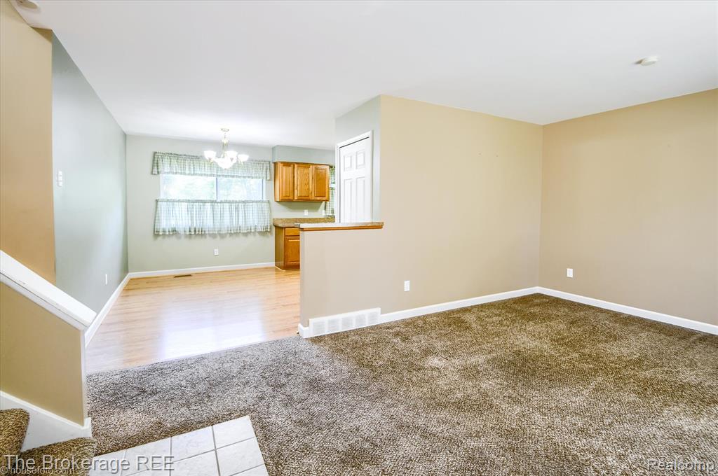 7204 Popplewood Drive, Davison, MI 48423 — Photo 16