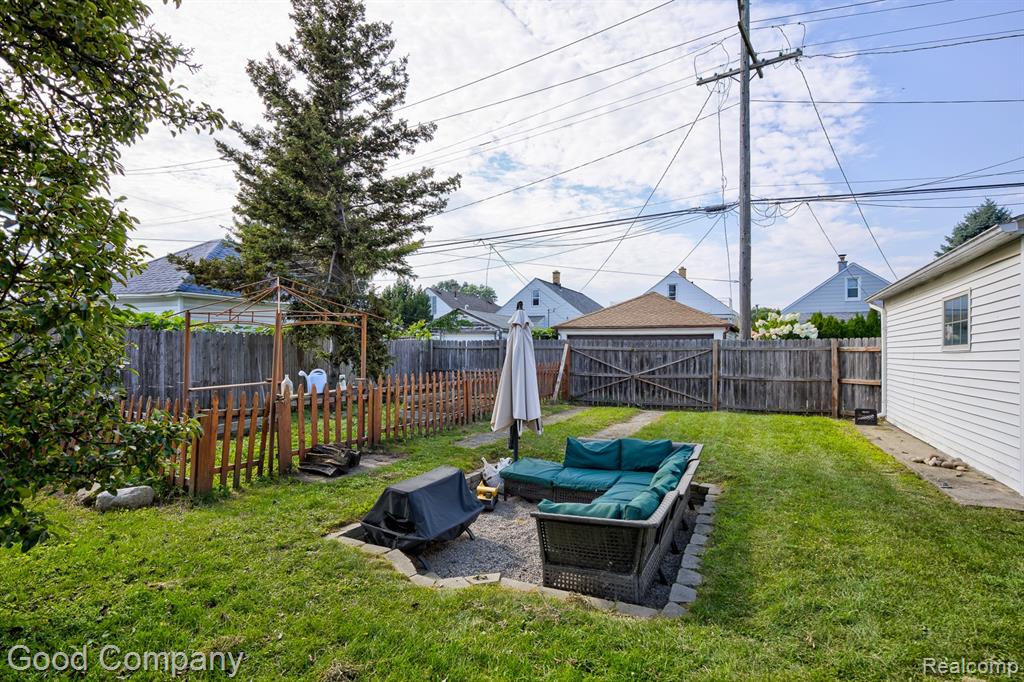 3939 Casmere Street, Detroit, MI 48212 — Photo 29
