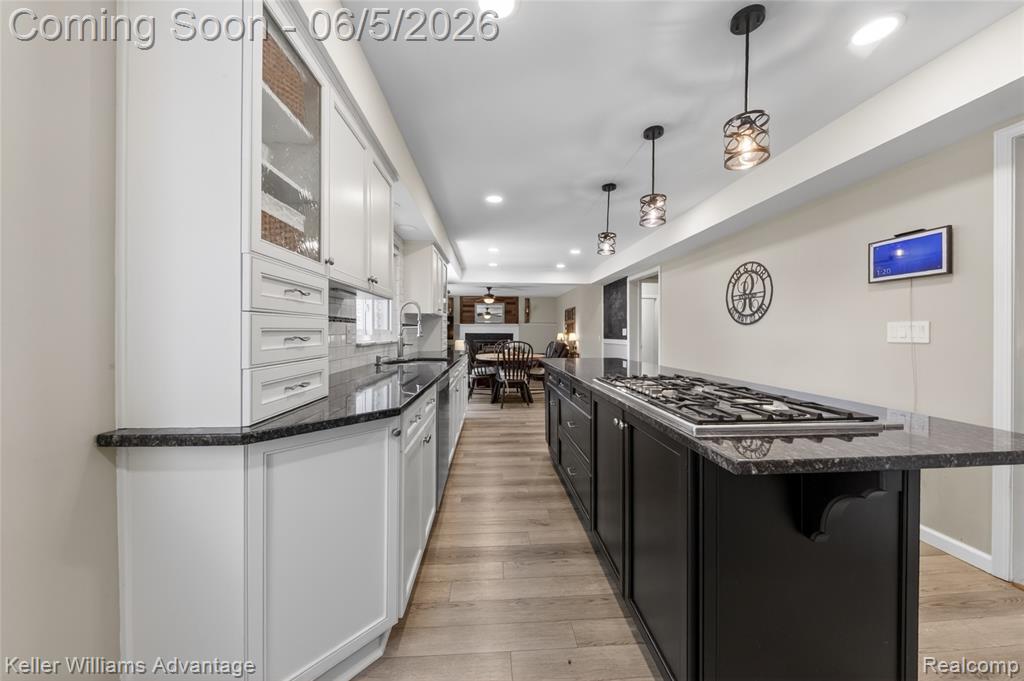 46037 Gainsborough Drive, Canton, MI 48187 — Photo 8
