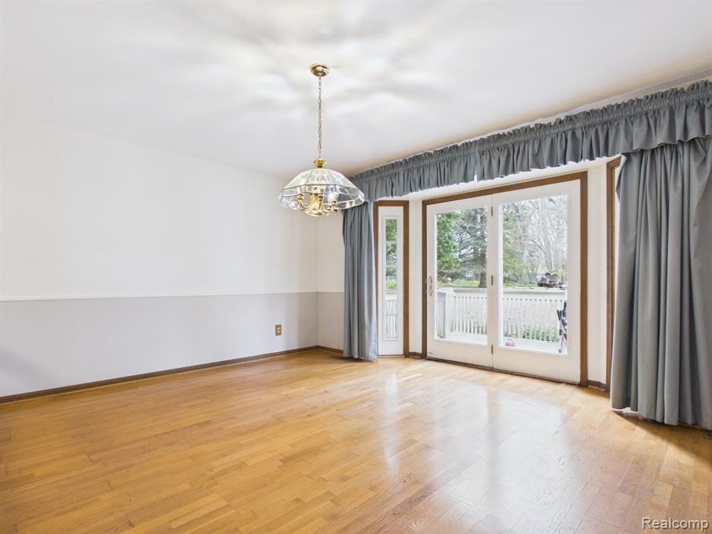3828 Winding Pine Drive, Metamora, MI 48455 — Photo 9