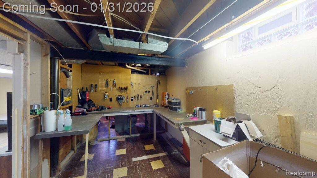 20201 Lochmoor Street, Harper Woods, MI 48225 — Photo 19