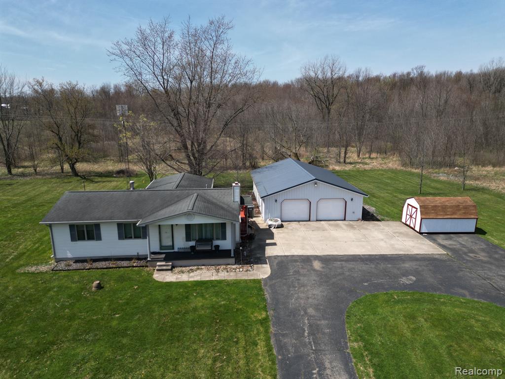 6577 N LAPEER Road, Fostoria, MI 48435 — Photo 2