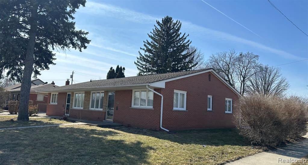 27099 Demrick Street, Roseville, MI 48066 — Photo 3