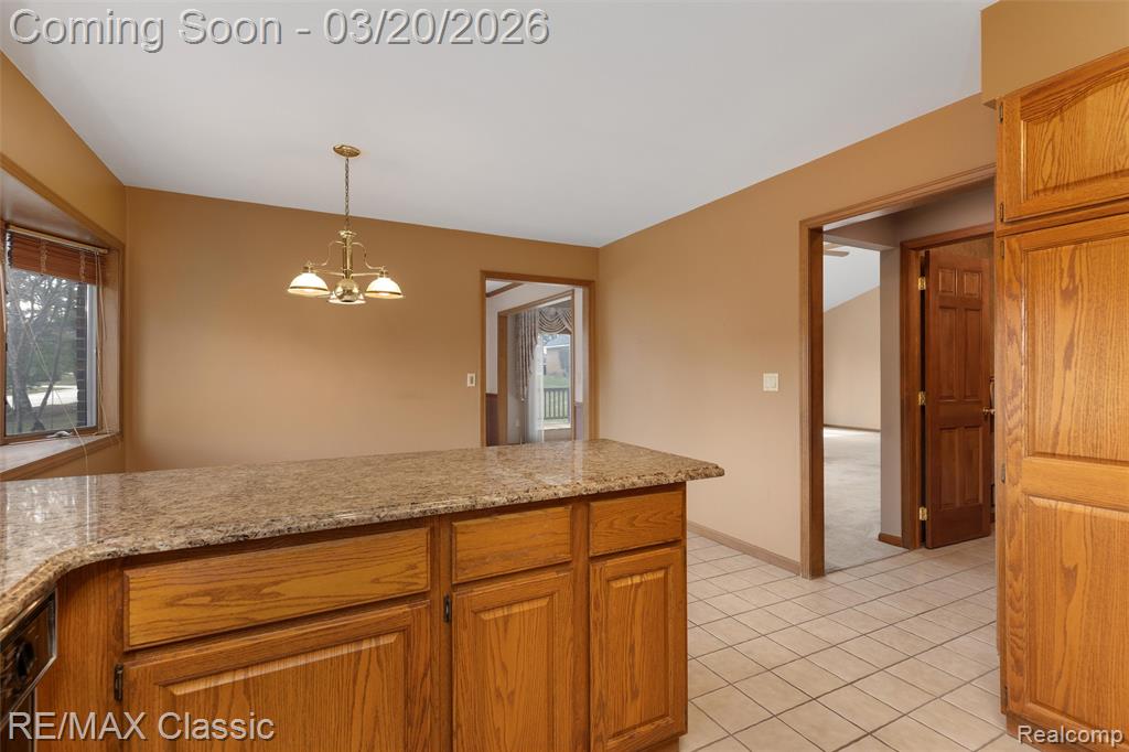45105 Dunbarton Drive, Novi, MI — Photo 14