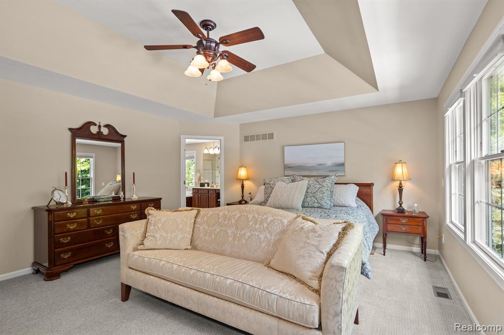 50548 AMBERLEY Boulevard, Canton, MI 48187 — Photo 35