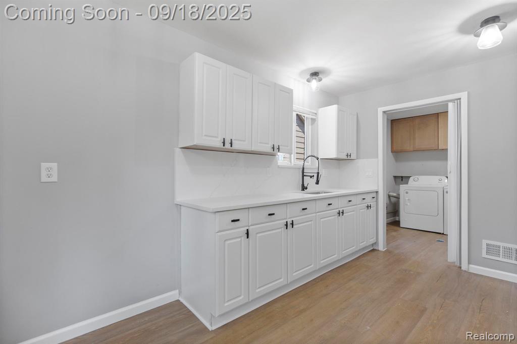 4133 Jackson Street, Dearborn Heights, MI 48125 — Photo 9