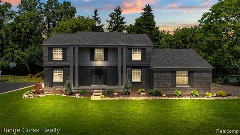 655 S Spinningwheel Lane, Bloomfield Hills, MI 48304 — Photo 41