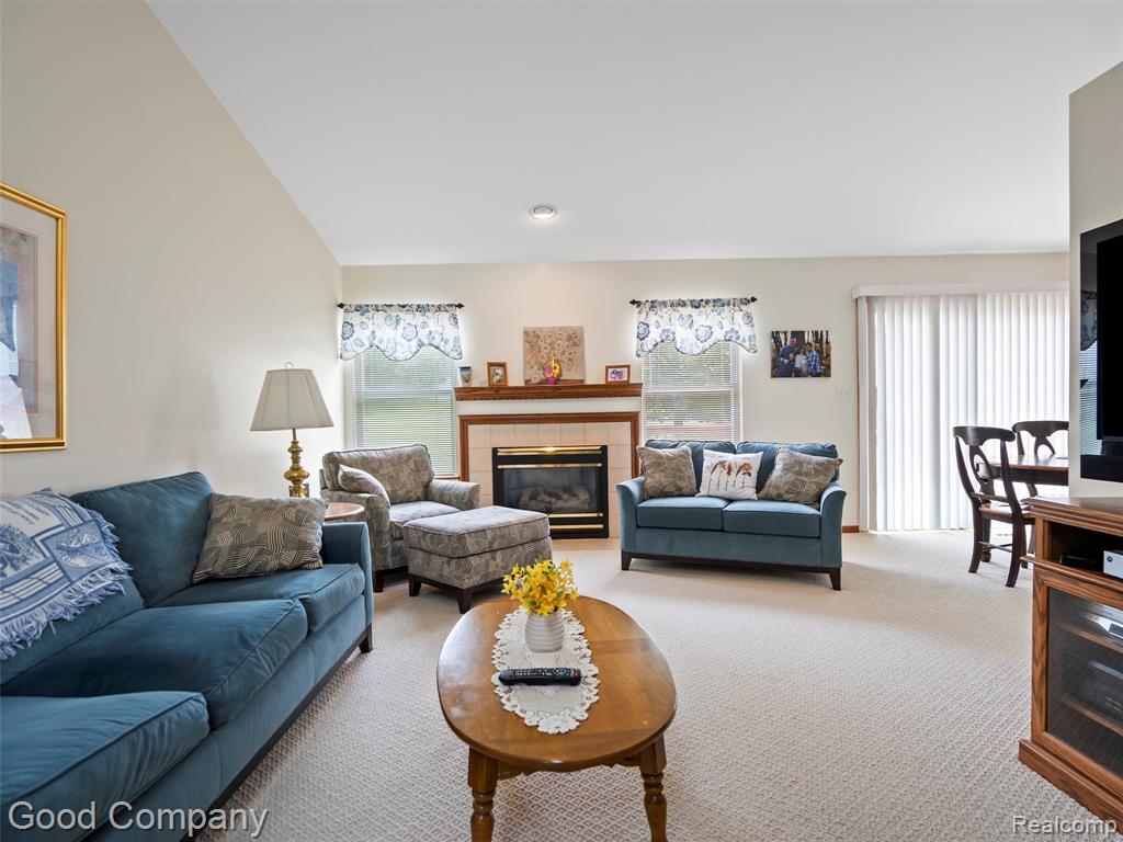 864 Challenging Trail, South Lyon, MI 48178 — Photo 7