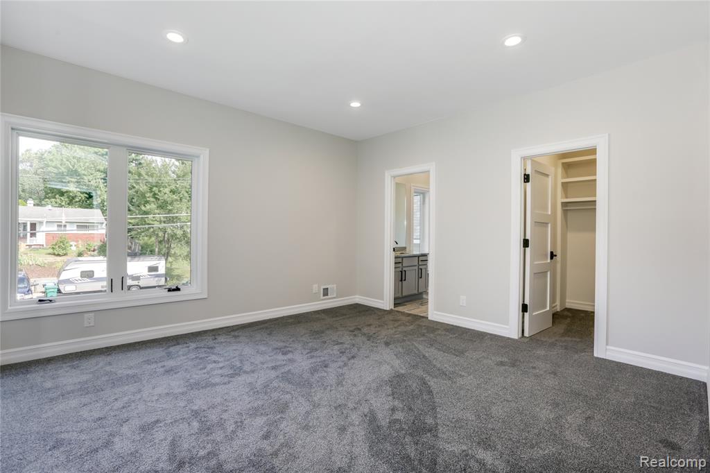 16637 Kings Fairway Lane, Grand Blanc, MI 48439 — Photo 57