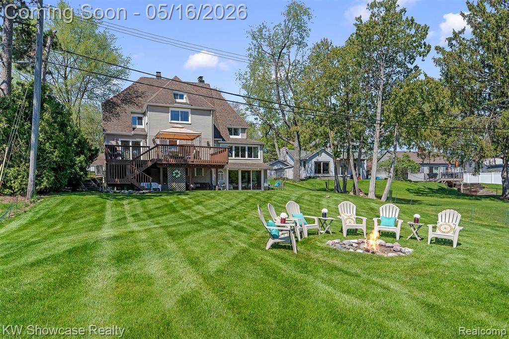 4693 Forest Avenue, Waterford, MI 48328 — Photo 2