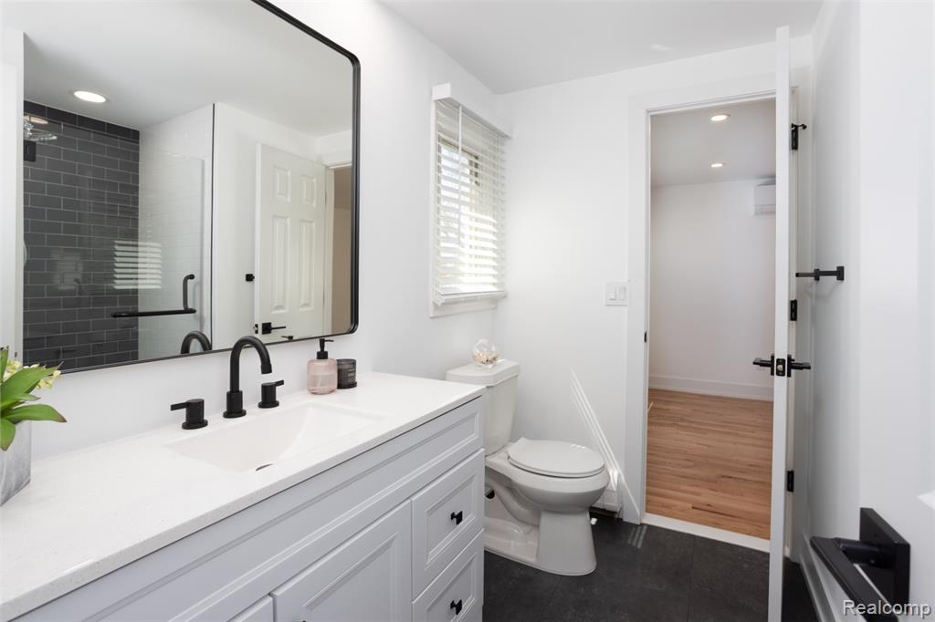 2862 Rossmoor Circle, Bloomfield Hills, MI 48302 — Photo 39