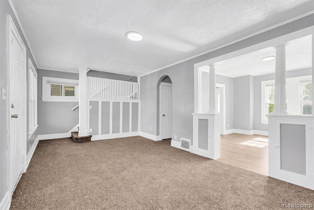 5137 Saint Clair Street, Detroit, MI 48213 — Photo 10