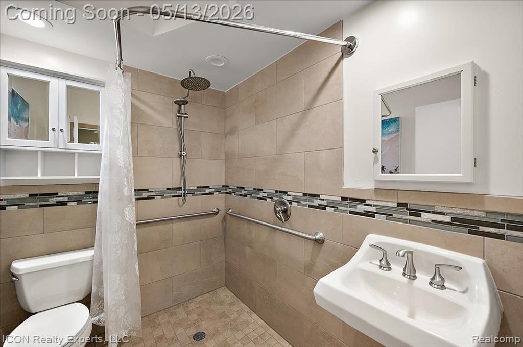 2720 Bridle Road, Bloomfield Hills, MI 48304 — Photo 22