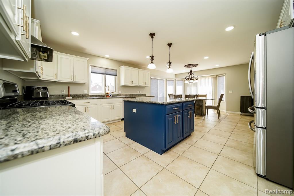 8670 LILLIAN Drive, Washington, MI — Photo 43