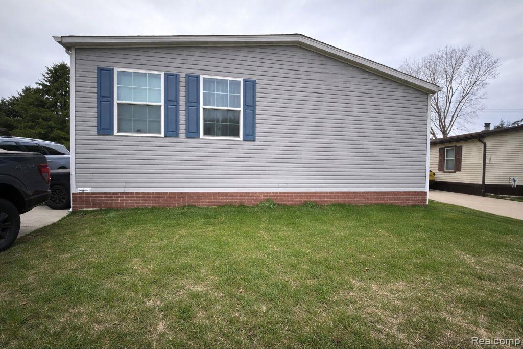 49895 Fox Trail, Shelby Twp, MI 48315 — Photo 14
