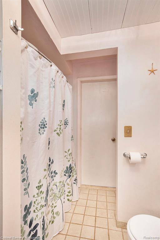 2574 S LAKE PLEASANT Road, Metamora, MI 48455 — Photo 14