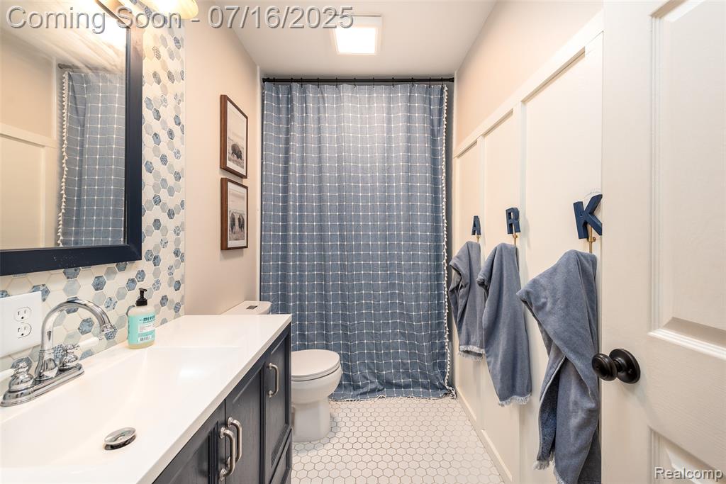 7366 E Maple Avenue, Grand Blanc, MI 48439 — Photo 34