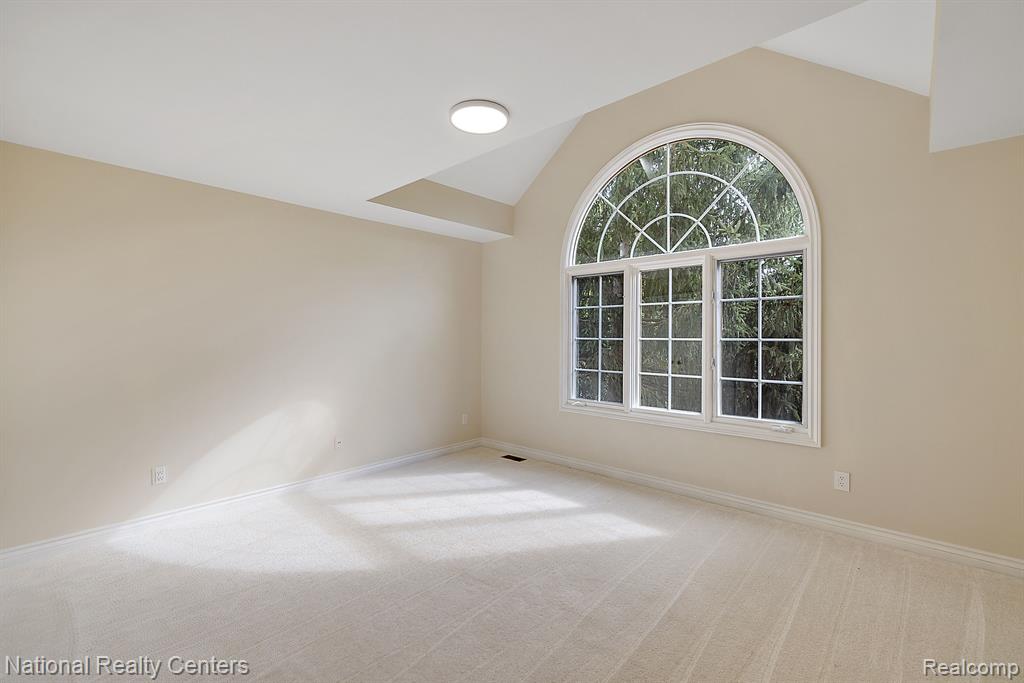 30055 FOREST Drive, Franklin, MI 48025 — Photo 37