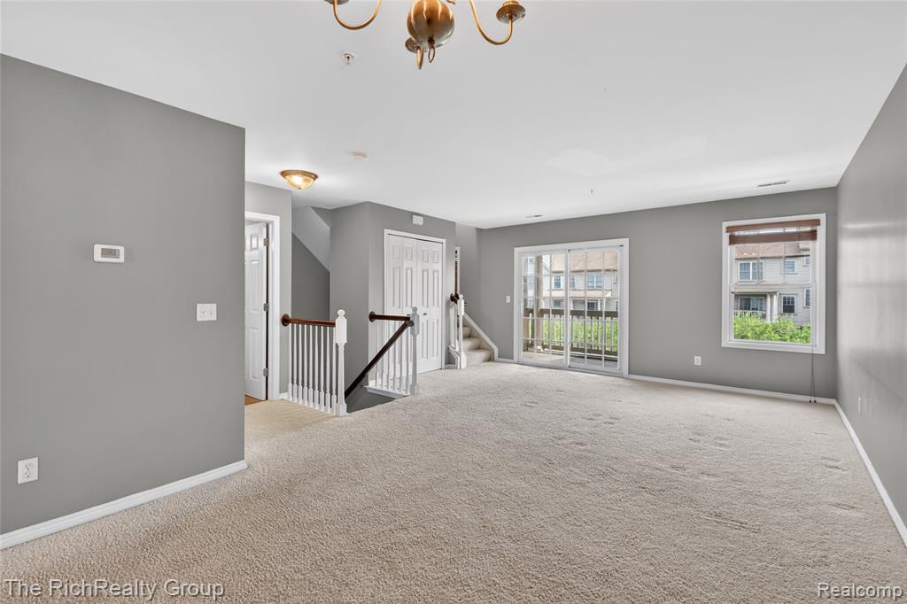 3922 Forester Boulevard, Auburn Hills, MI 48326 — Photo 6