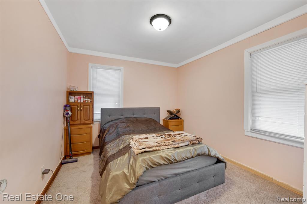 6731 Heyden Street, Dearborn Heights, MI 48127 — Photo 14
