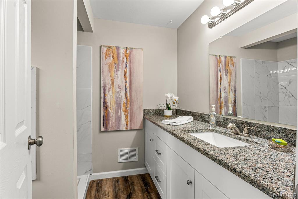 4766 Quarton Road, Bloomfield Hills, MI 48302 — Photo 25